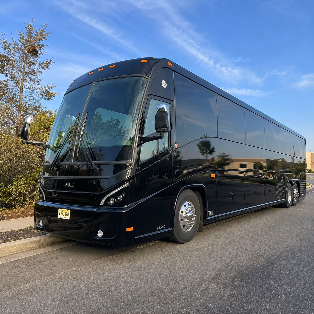 raleigh charter bus hero 3
